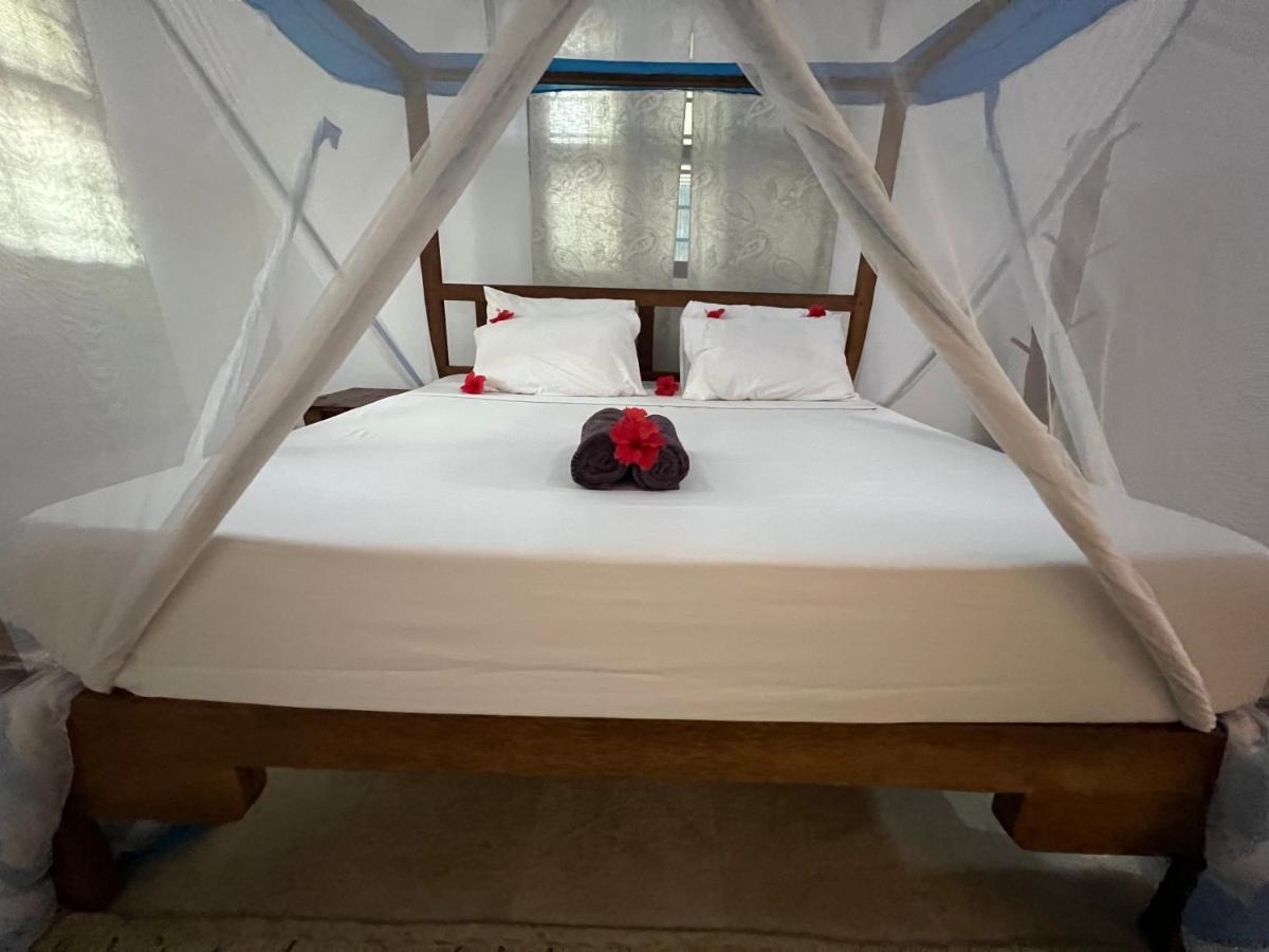 Chikachika Beach B&B Nungwi Eksteriør billede