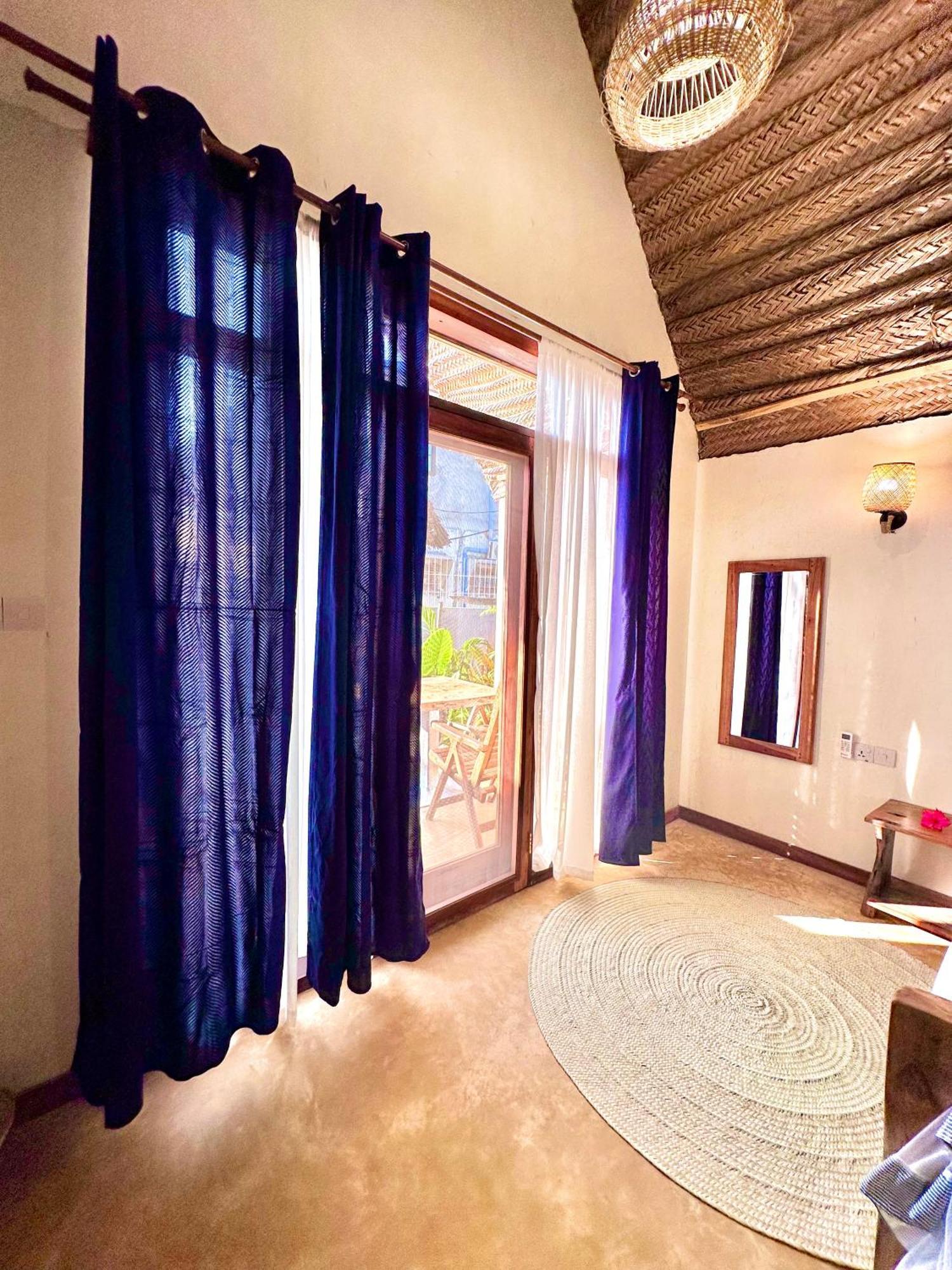 Chikachika Beach B&B Nungwi Eksteriør billede